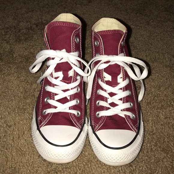 Converse Shoes - Maroon High Top Converse